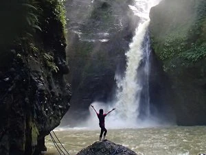 Trek waterfalls Philippines