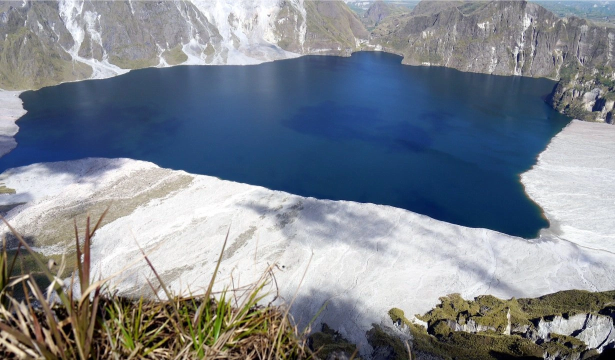 Mt Pinatubo overnight camping