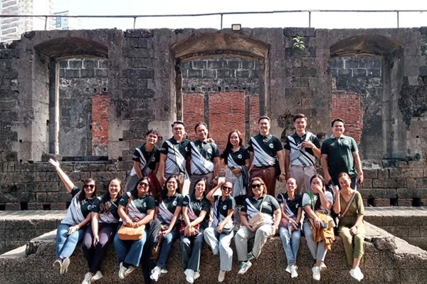 Corporate tour packages